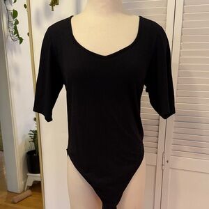 Old Navy Black V-Neck Short Sleeve Bodysuit